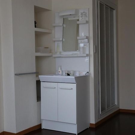 Izu 4 Sea Ocean Reinforced Con Double Bed Seaview Shared Bathroom Share Atami  Exterior photo