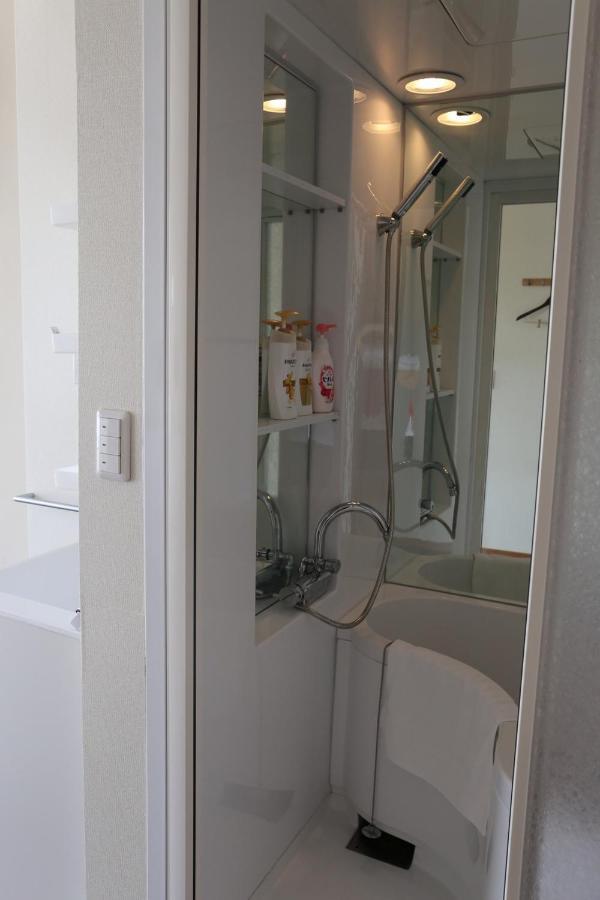 Izu 4 Sea Ocean Reinforced Con Double Bed Seaview Shared Bathroom Share Atami  Exterior photo