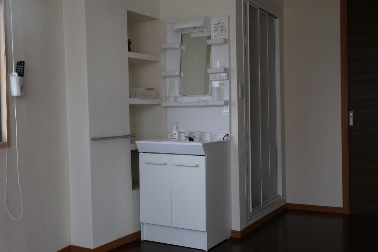 Izu 4 Sea Ocean Reinforced Con Double Bed Seaview Shared Bathroom Share Atami  Exterior photo